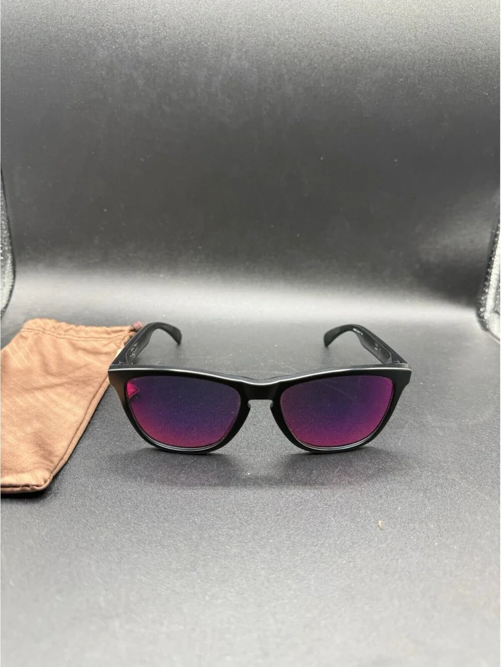 Oakley Frogskin Matte Black/+Red Iridium Lenses 24-298